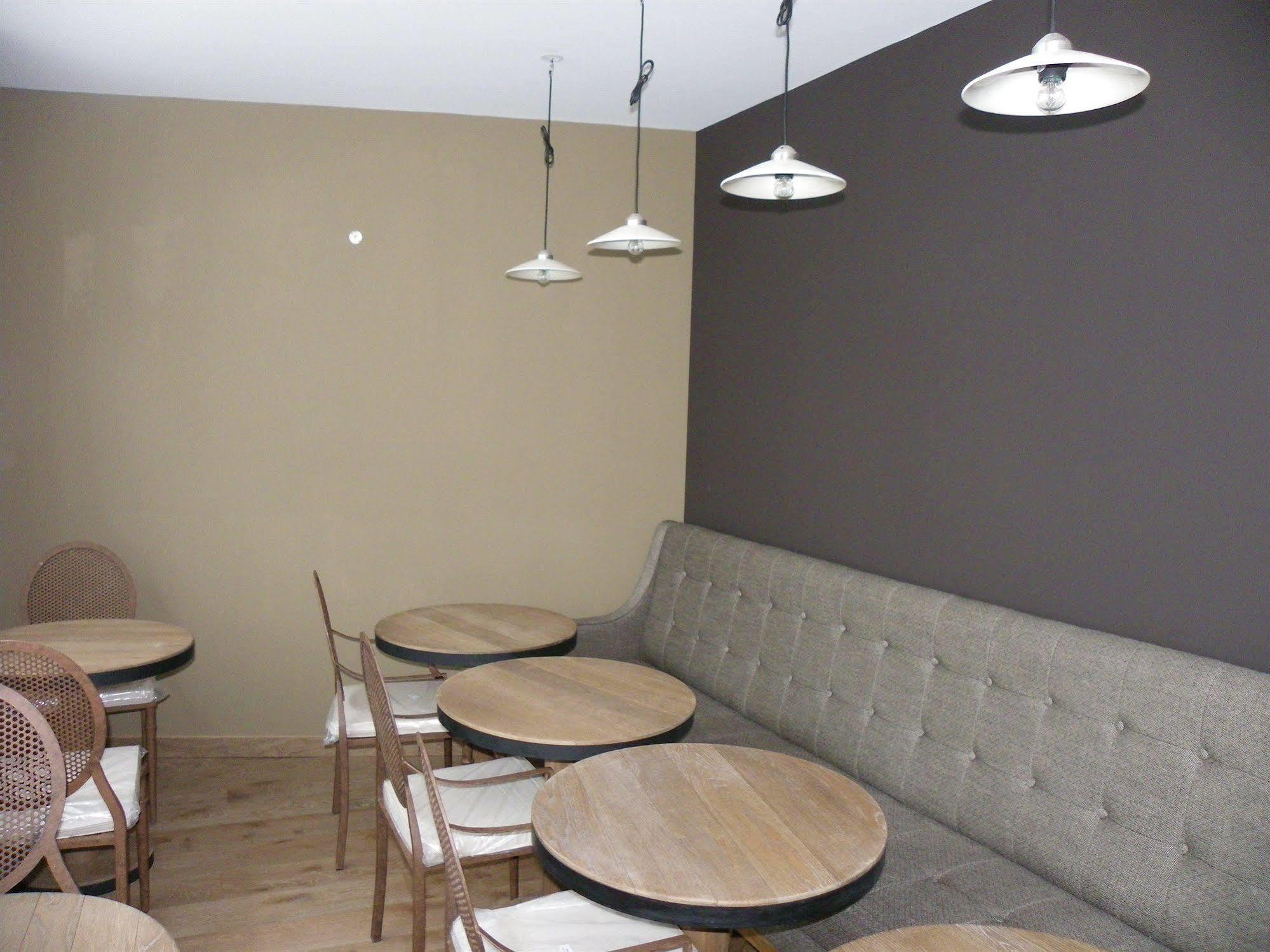 Les Terres Blanches Hotel 2*